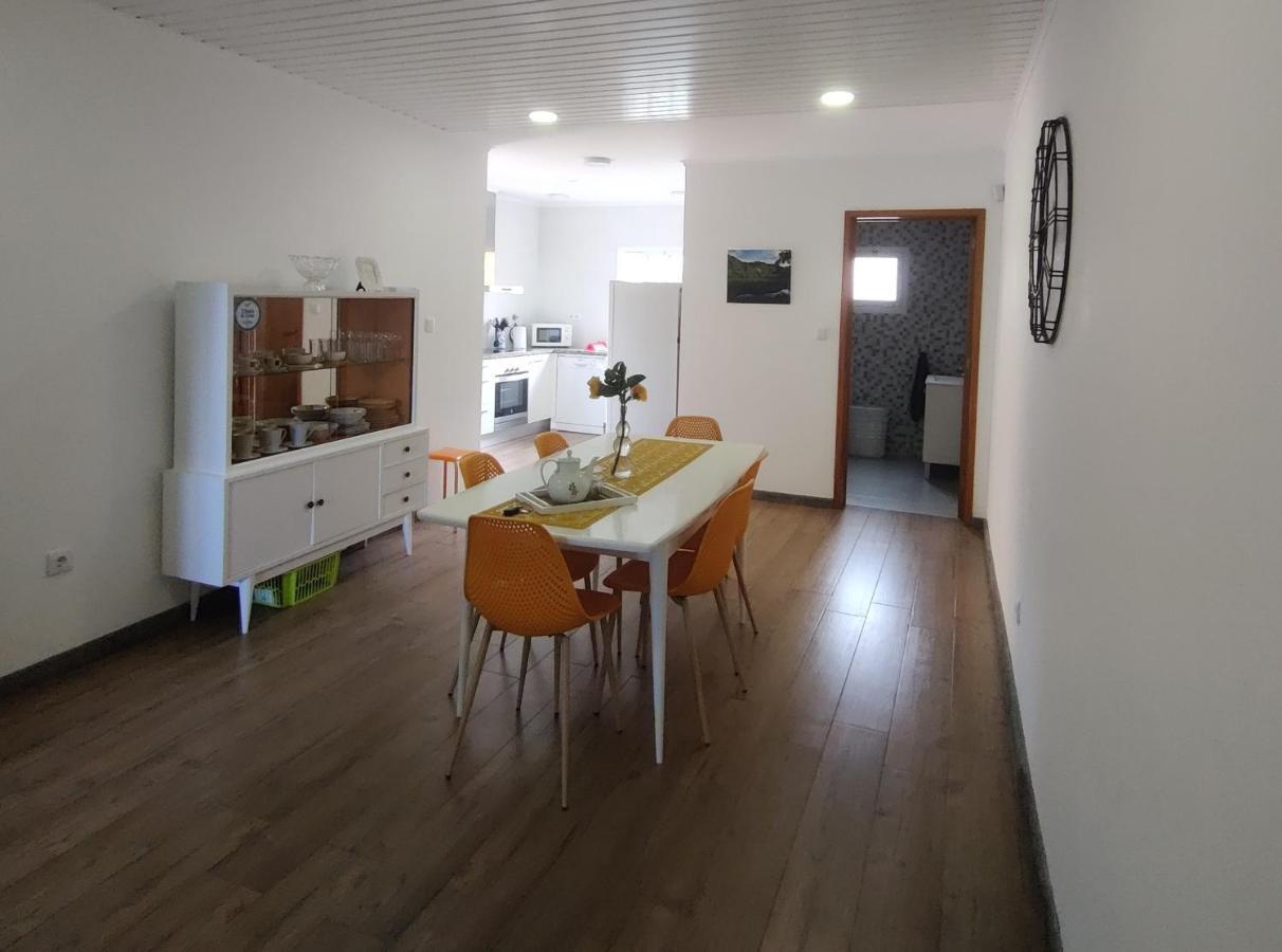 リベイラ・グランデ Casa Amarela De Santanaヴィラ エクステリア 写真